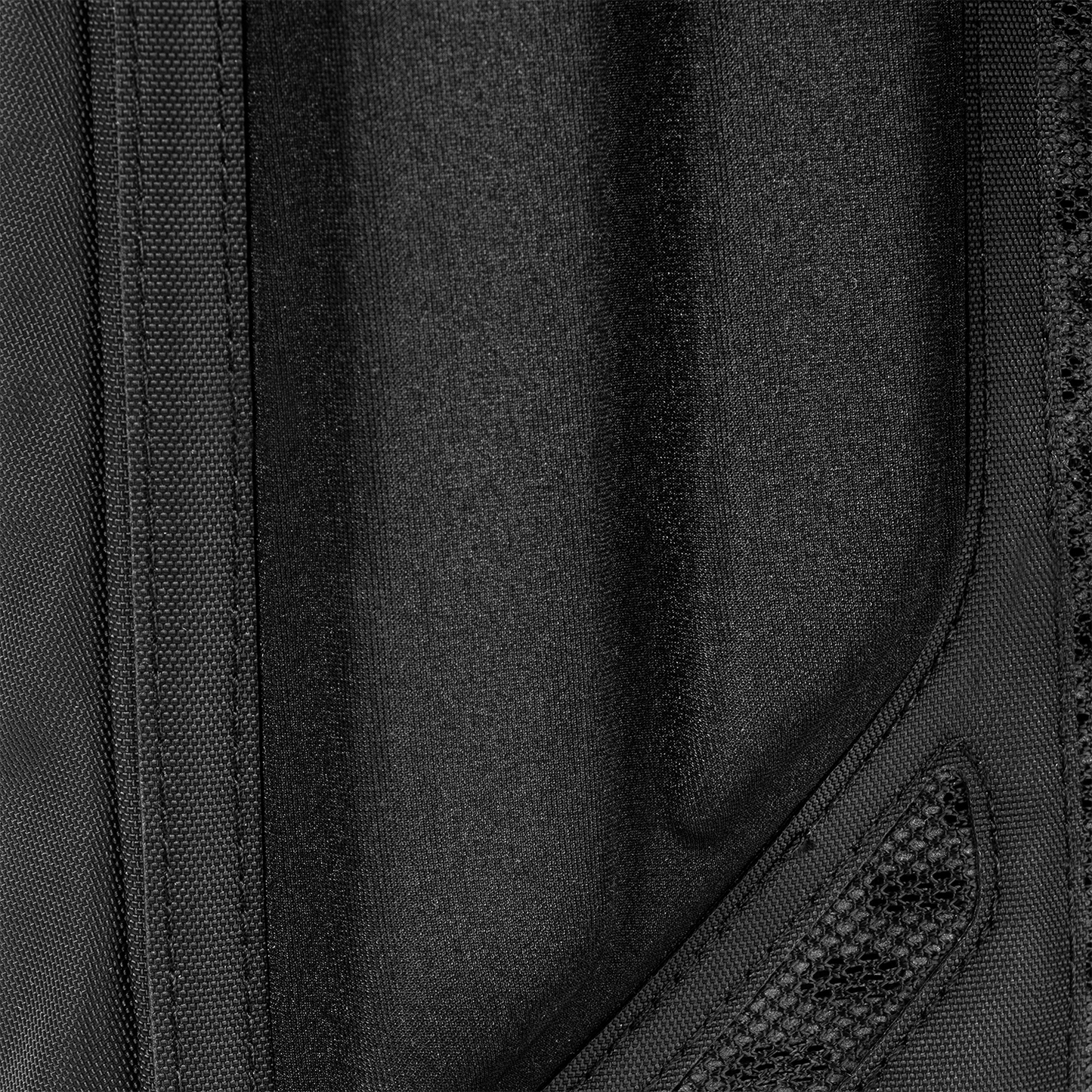 paragon-hydration-pack-o8 Paragon_Black_Texture.png